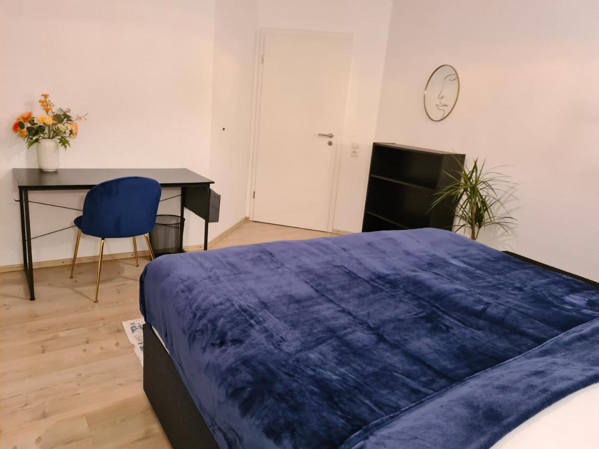Theox Apartment No 6 Royal Blue Fuer 4 Personen Mannheim Bagian luar foto